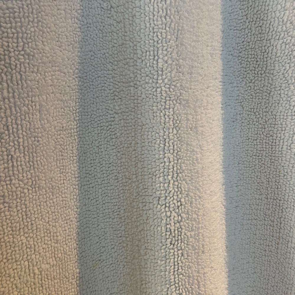 Pottery Barn Bath Mat - Picture 13 of 16